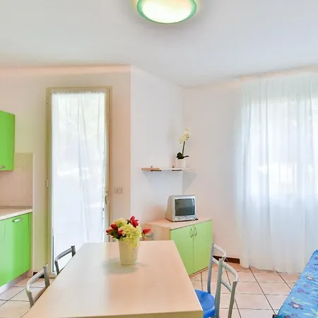 Apartment In Mit Gemeinsamem Pool Bibione